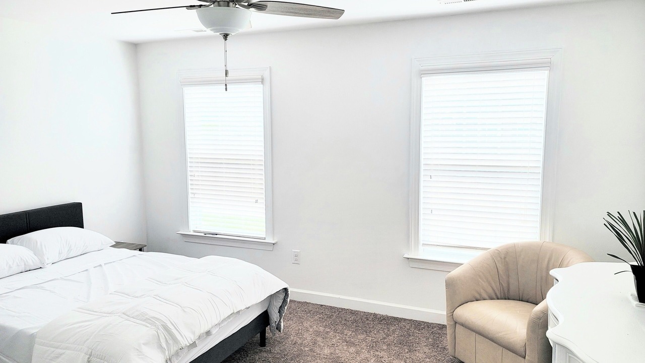 Photo of Bedroom in Olivia