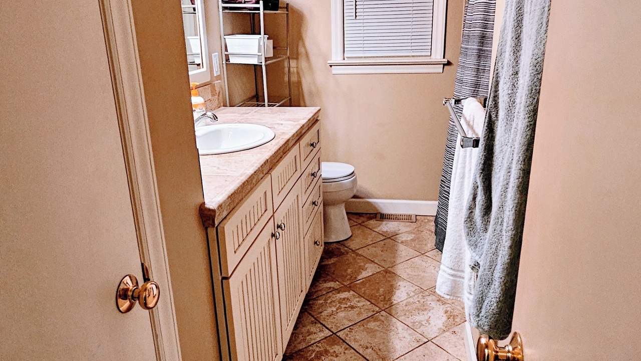 Photo of Bathroom in Wanchese