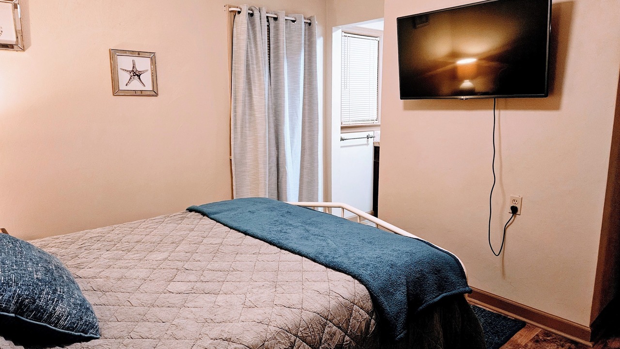 Photo of Bedroom in Wanchese