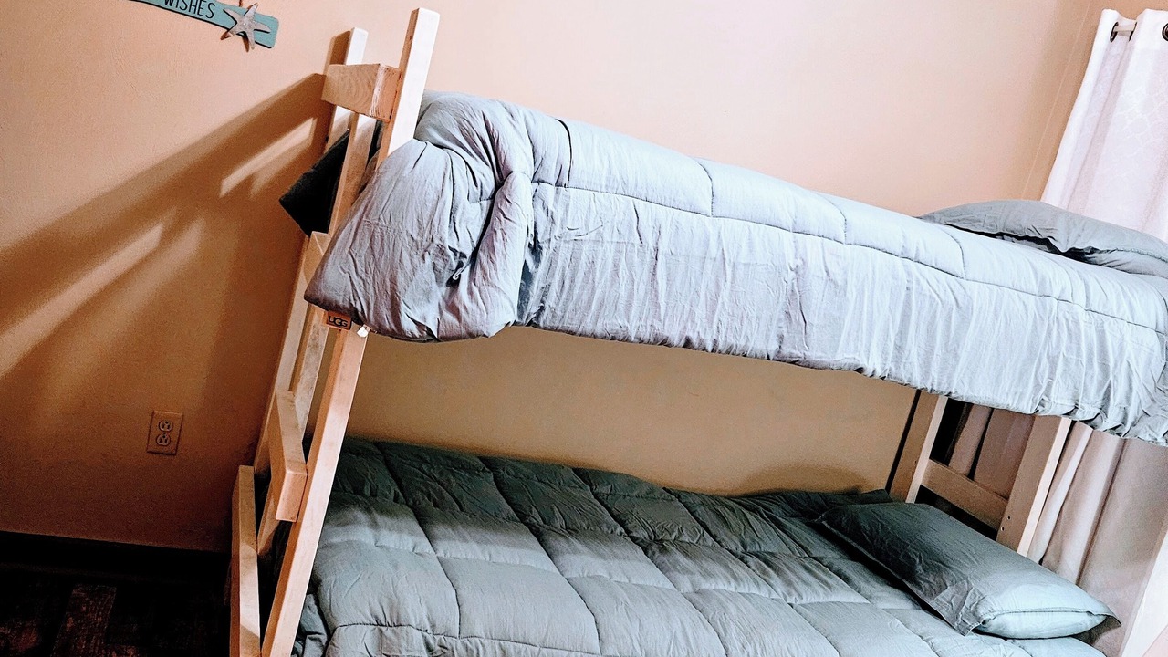 Photo of Bedroom in Wanchese