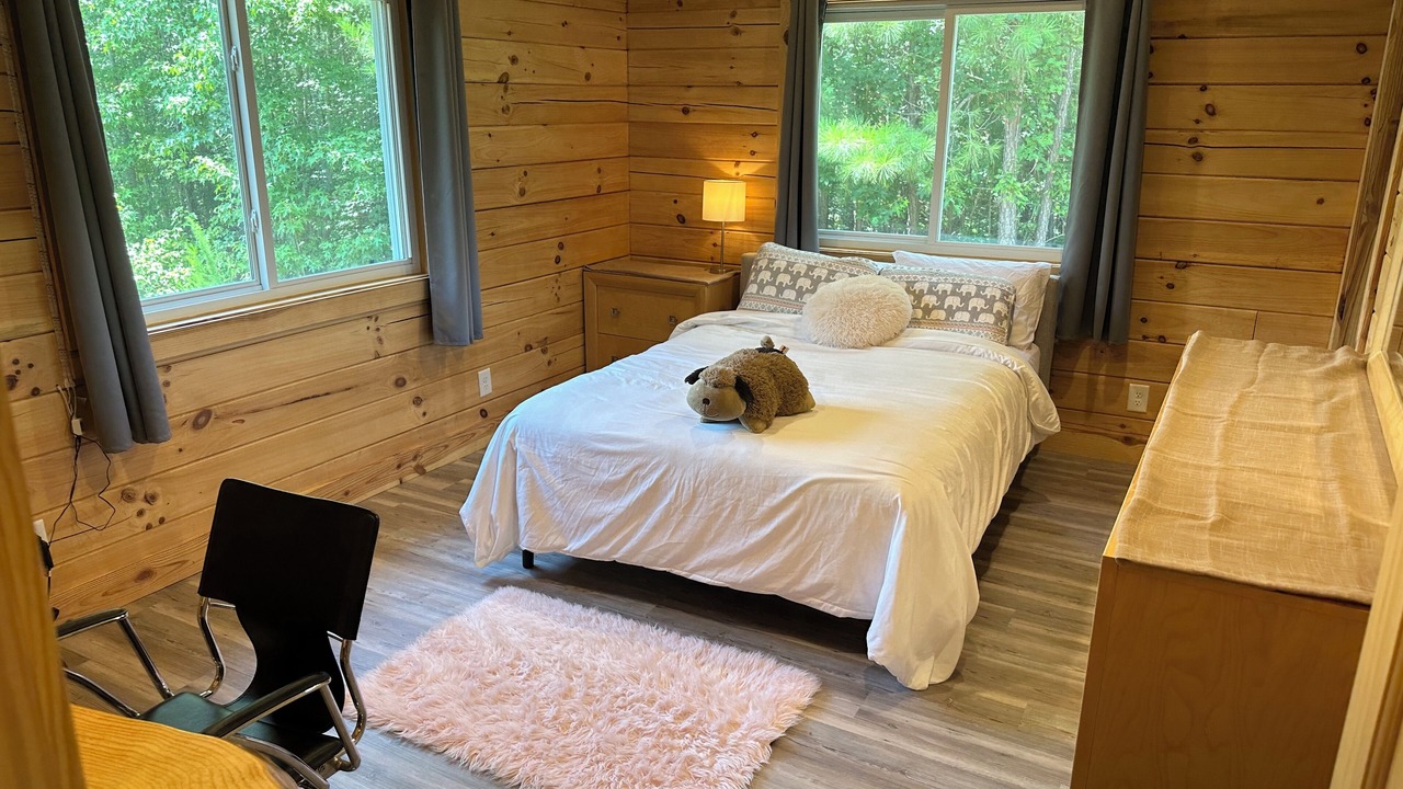 Photo of Bedroom in Butner