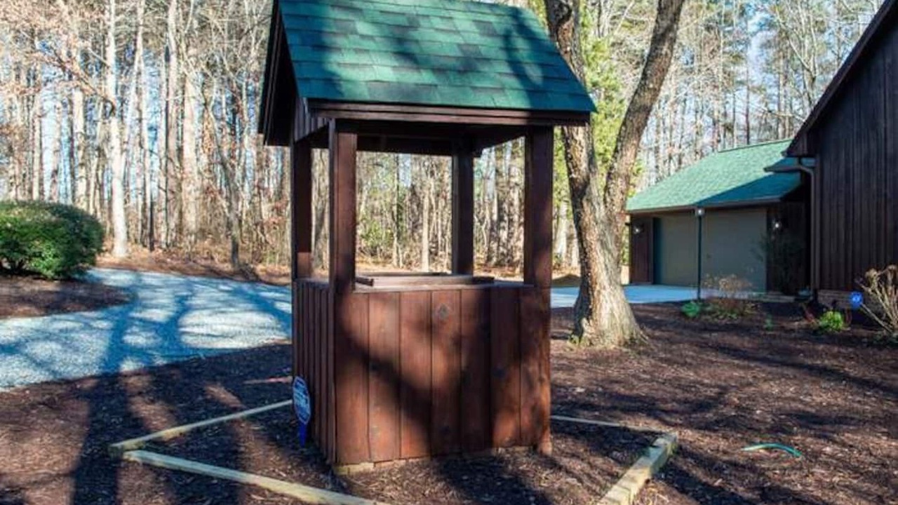 Photo of Outdoor in McLeansville