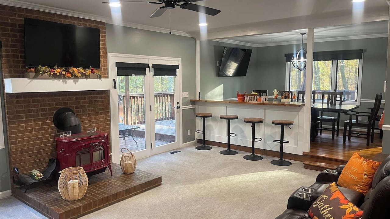 Photo of Livingroom in McLeansville