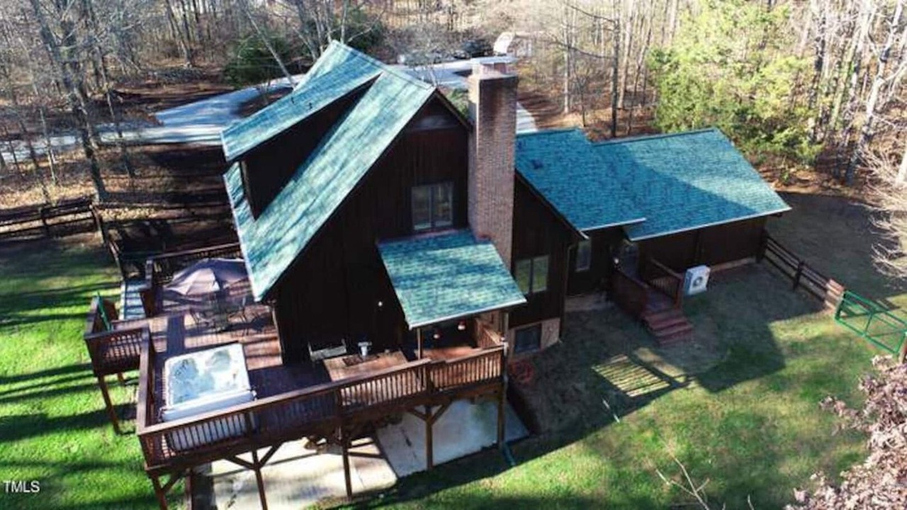 Photo of Outdoor in McLeansville