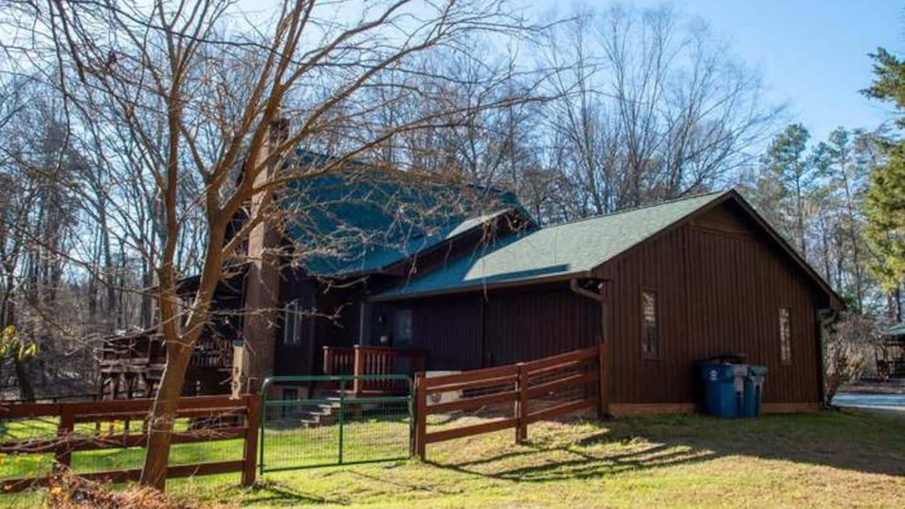 Photo of Outdoor in McLeansville