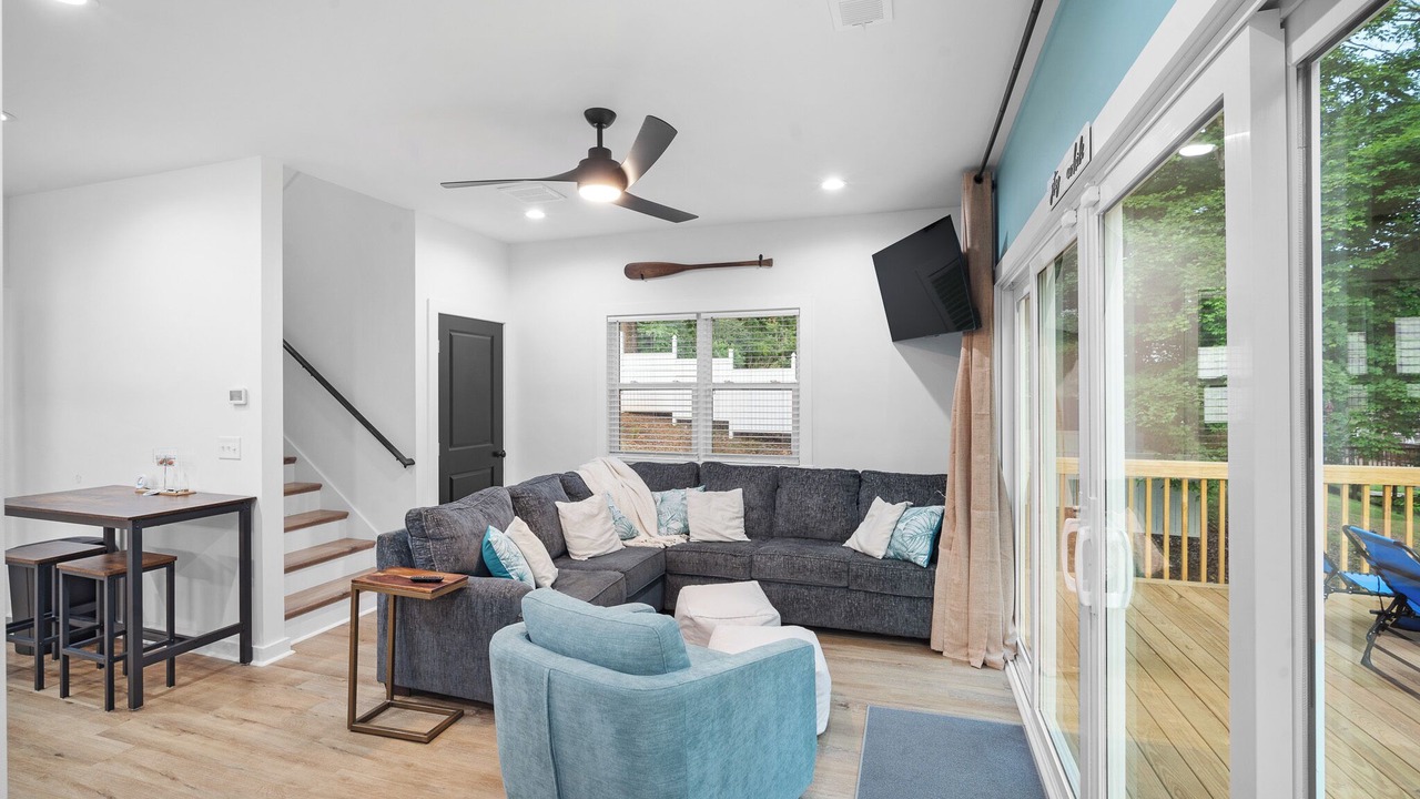 Photo of Livingroom in Southmont