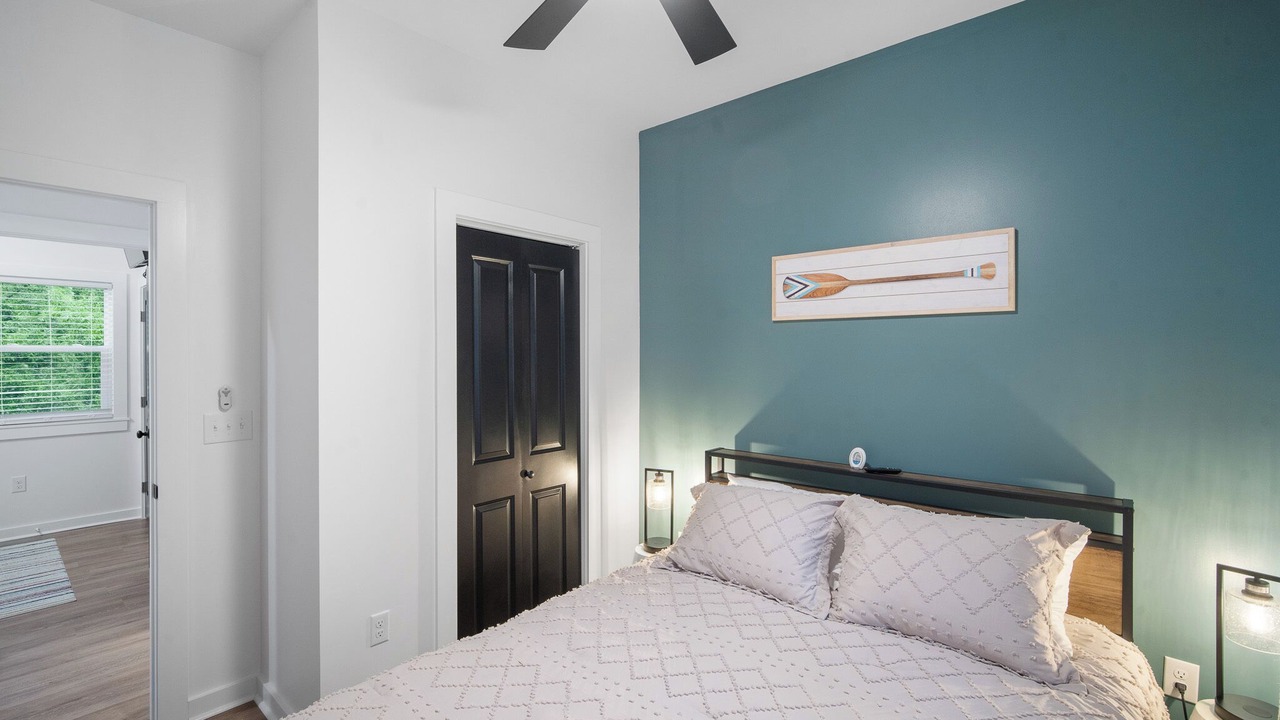 Photo of Bedroom in Southmont