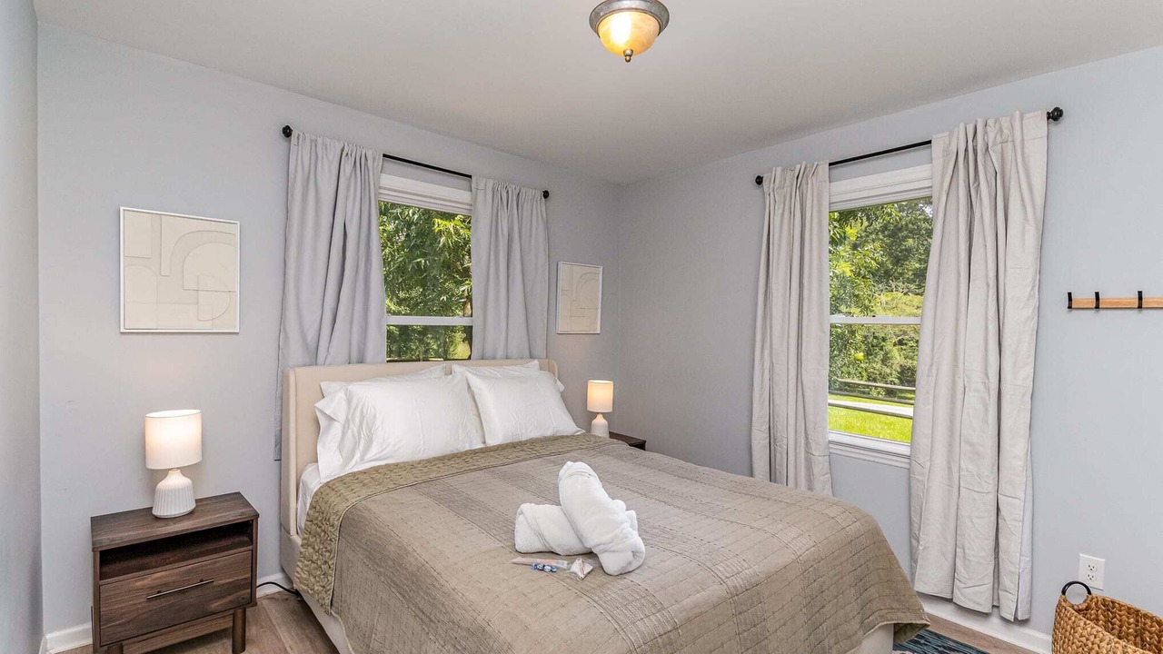 Photo of Bedroom in South Belmont