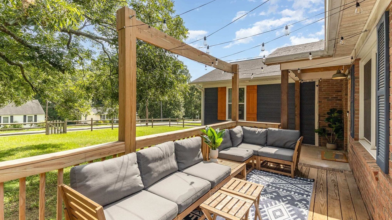 Photo of Outdoor in South Belmont