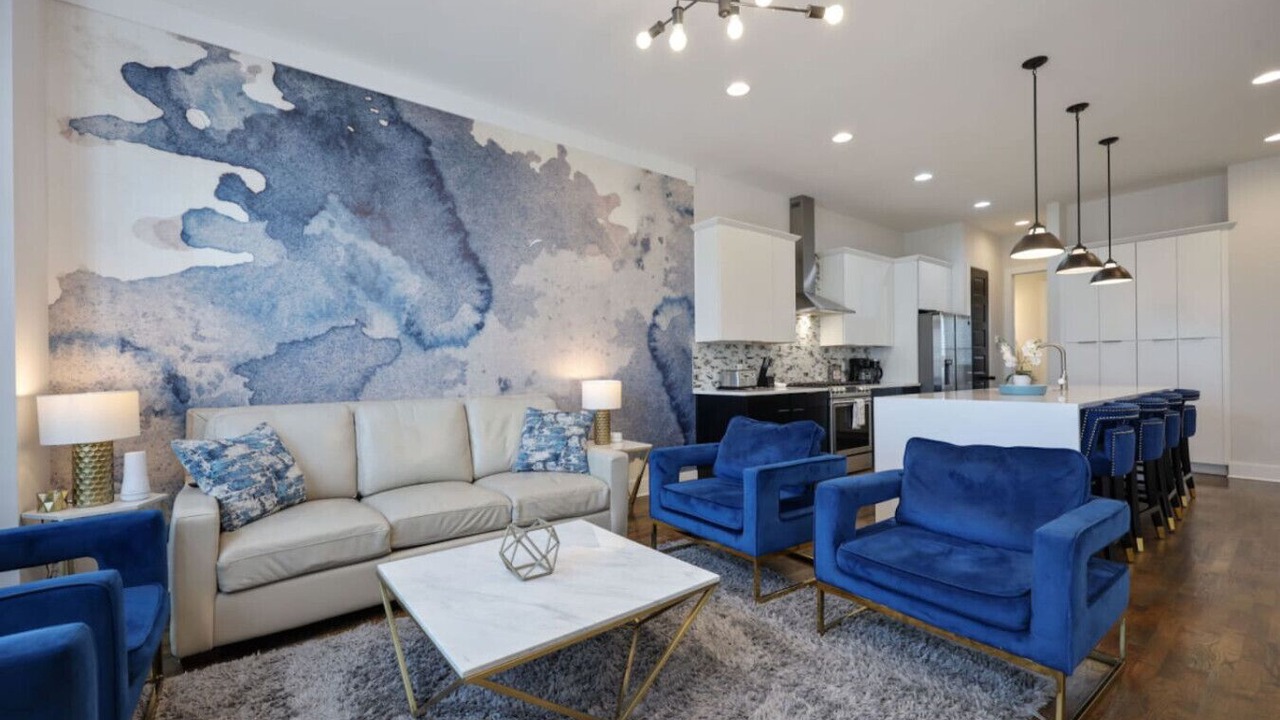 Photo of Livingroom in Hadley - Washington