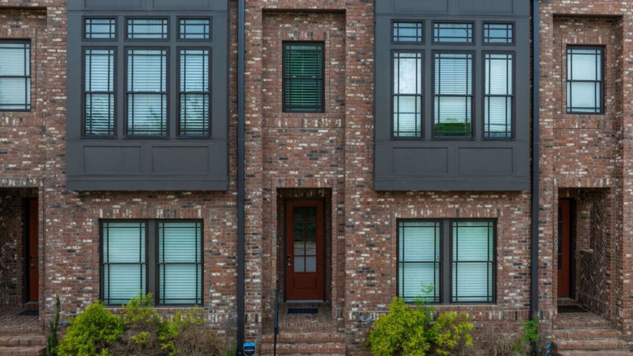 Photo of Outdoor in Hadley - Washington
