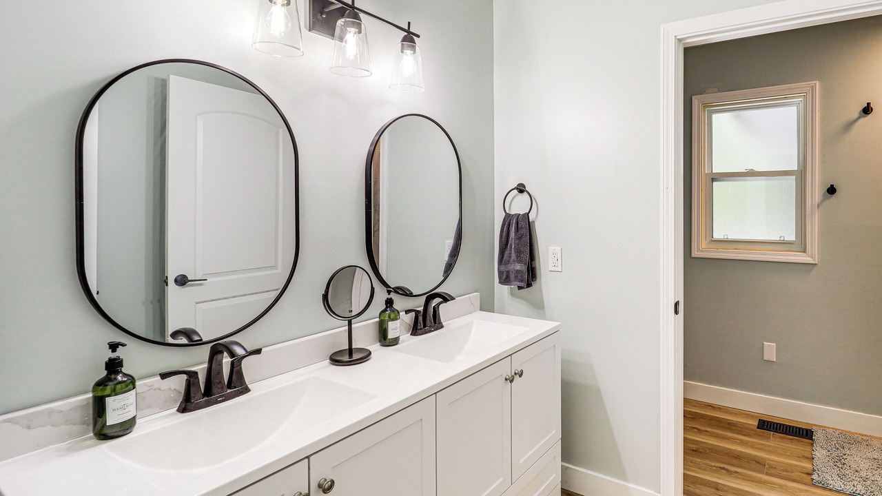 Photo of Bathroom in Lenoir