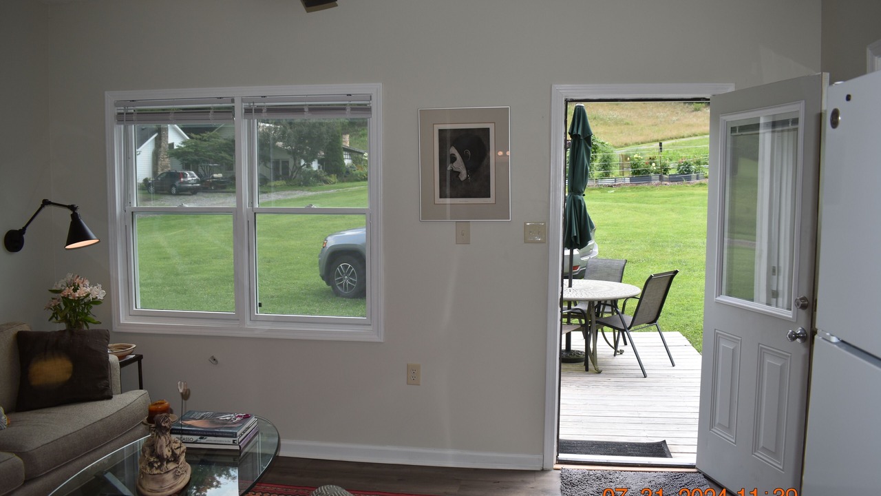 Photo of Livingroom in Burnsville