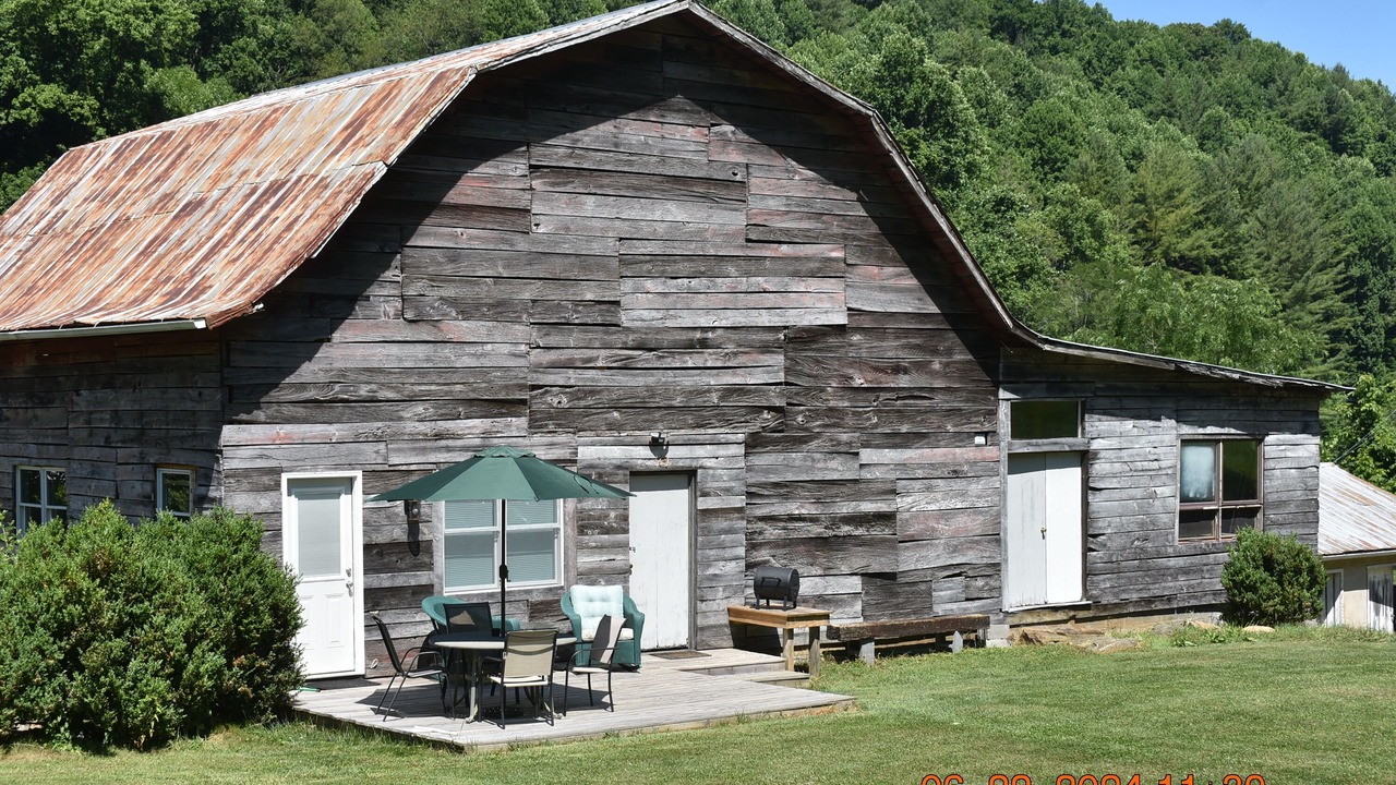 Photo of Outdoor in Burnsville