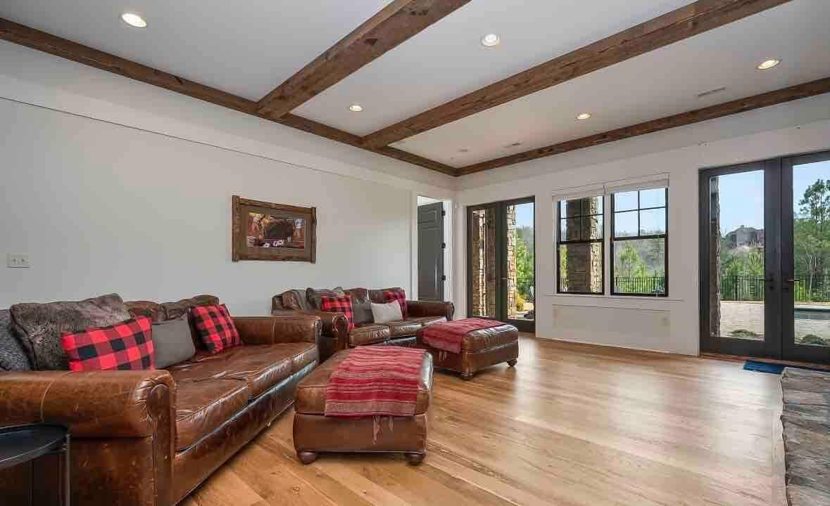 Photo of Livingroom in Mill Spring