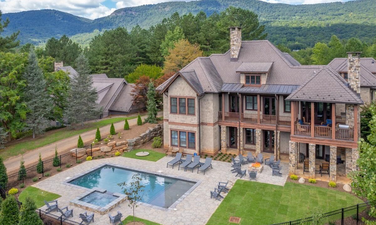 Photo of Outdoor in Mill Spring