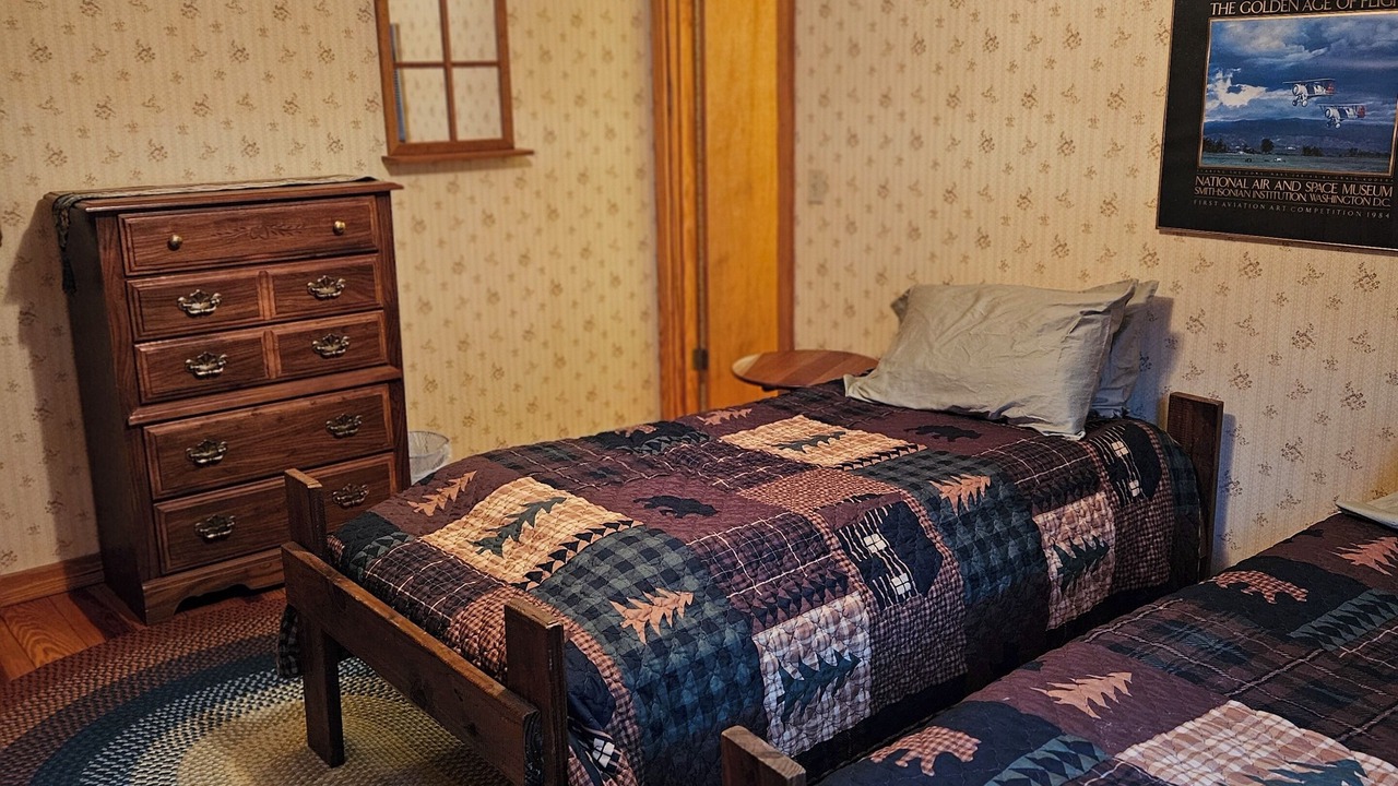 Photo of Bedroom in Topton