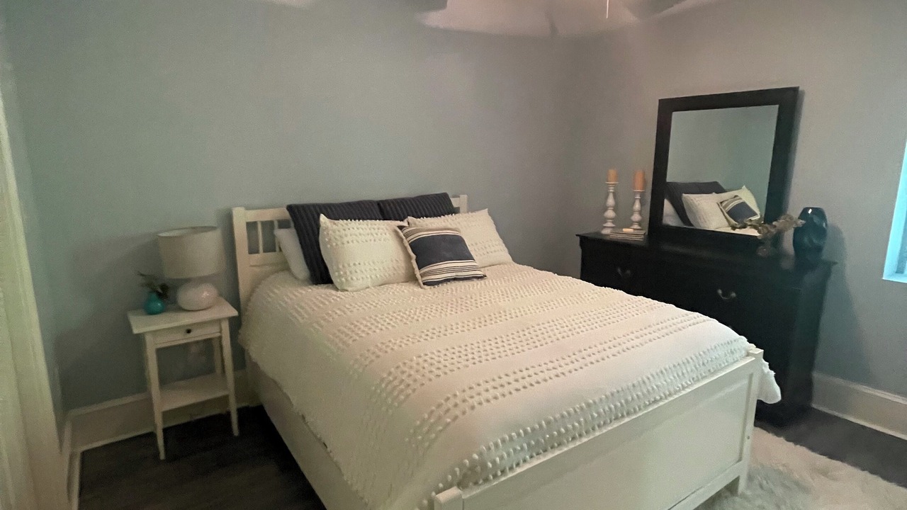 Photo of Bedroom in New London