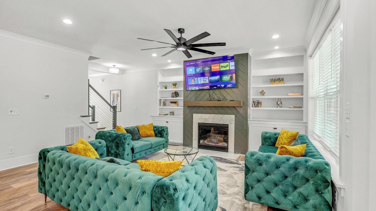 Photo of Livingroom in McCain