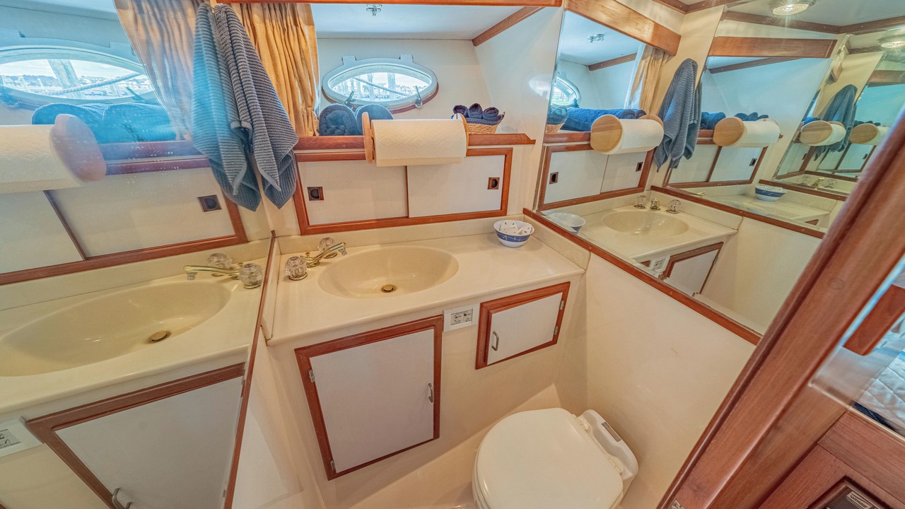 Photo of Bathroom in Manteo