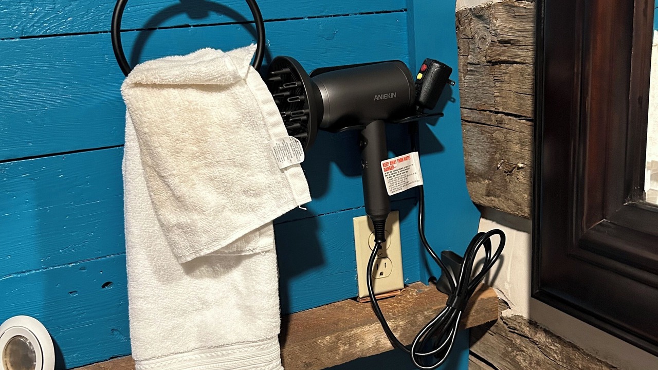 Photo of Bathroom in Rutherfordton