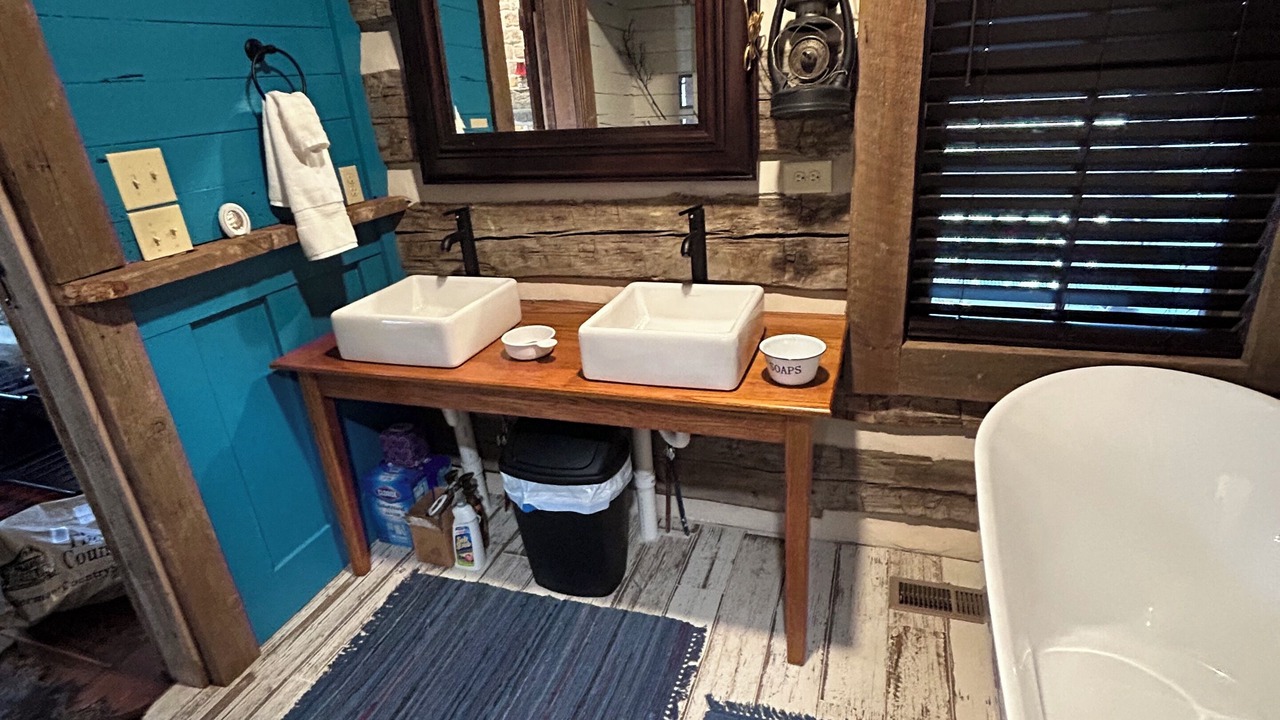 Photo of Bathroom in Rutherfordton