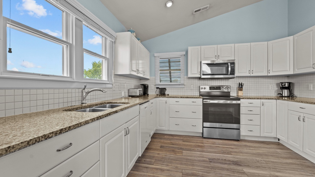 Photo of Kitchen in Carova Beach