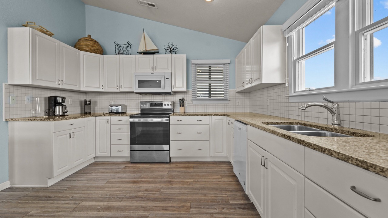 Photo of Kitchen in Carova Beach