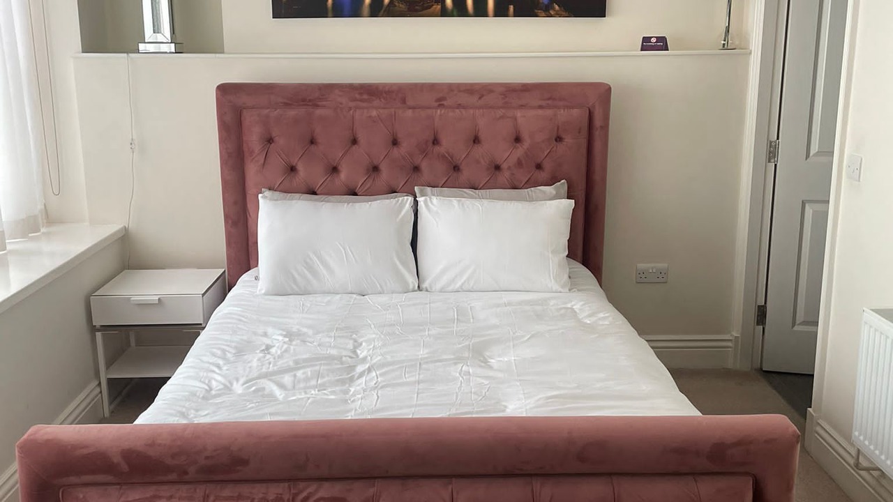 Photo of Bedroom in Newcastle-upon-Tyne