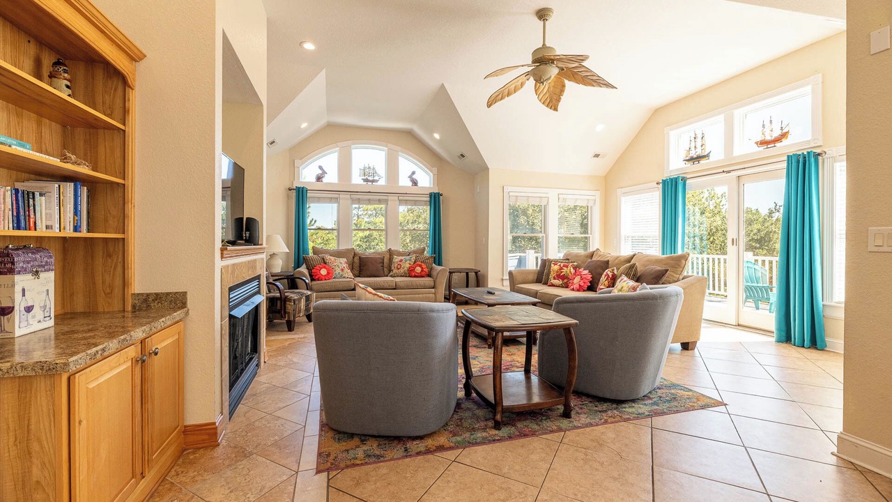 Photo of Bedroom in Corolla Village