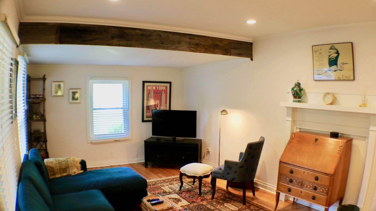 Photo of Livingroom in Hillsborough