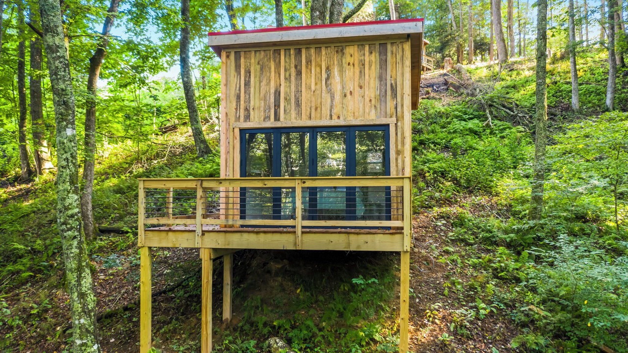 Photo of Outdoor in Laurel Springs
