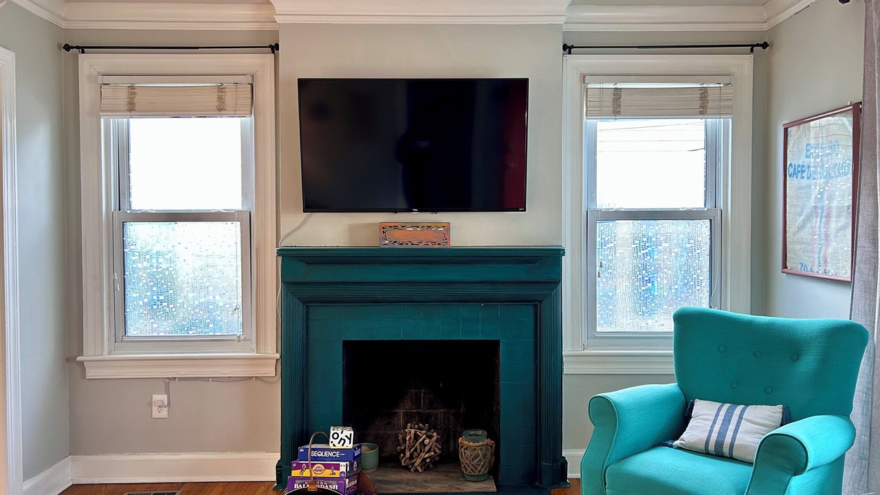 Photo of Livingroom in Burlington