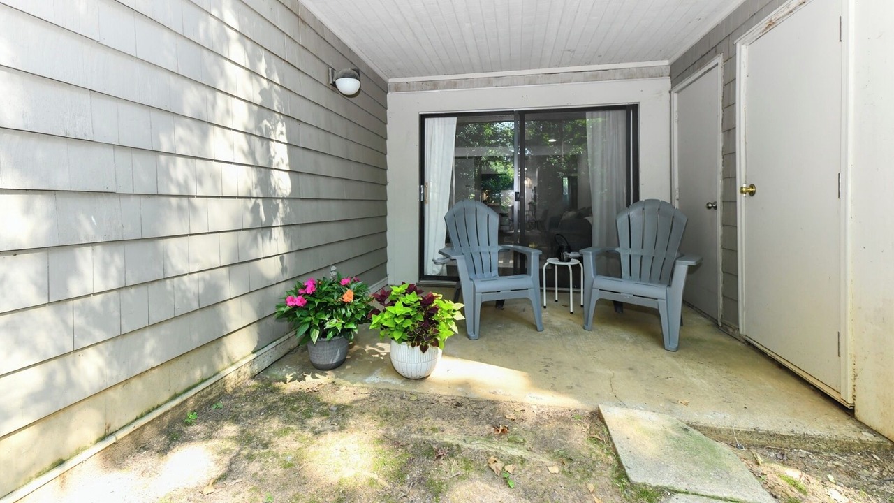 Photo of Patio Balcony in Green Valley