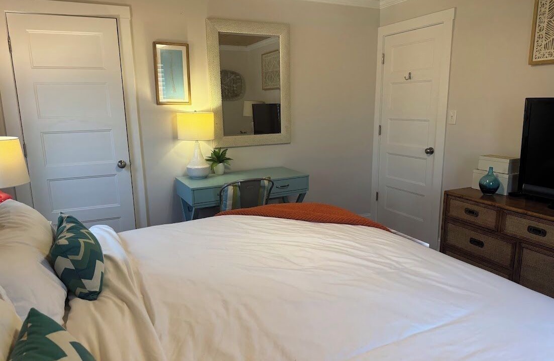 Photo of Bedroom in McCutcheon Field