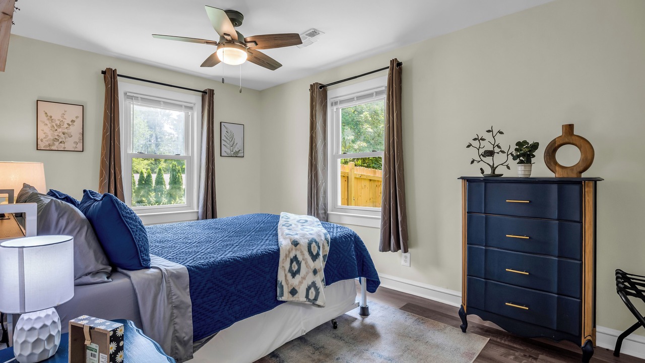Photo of Bedroom in Hendersonville