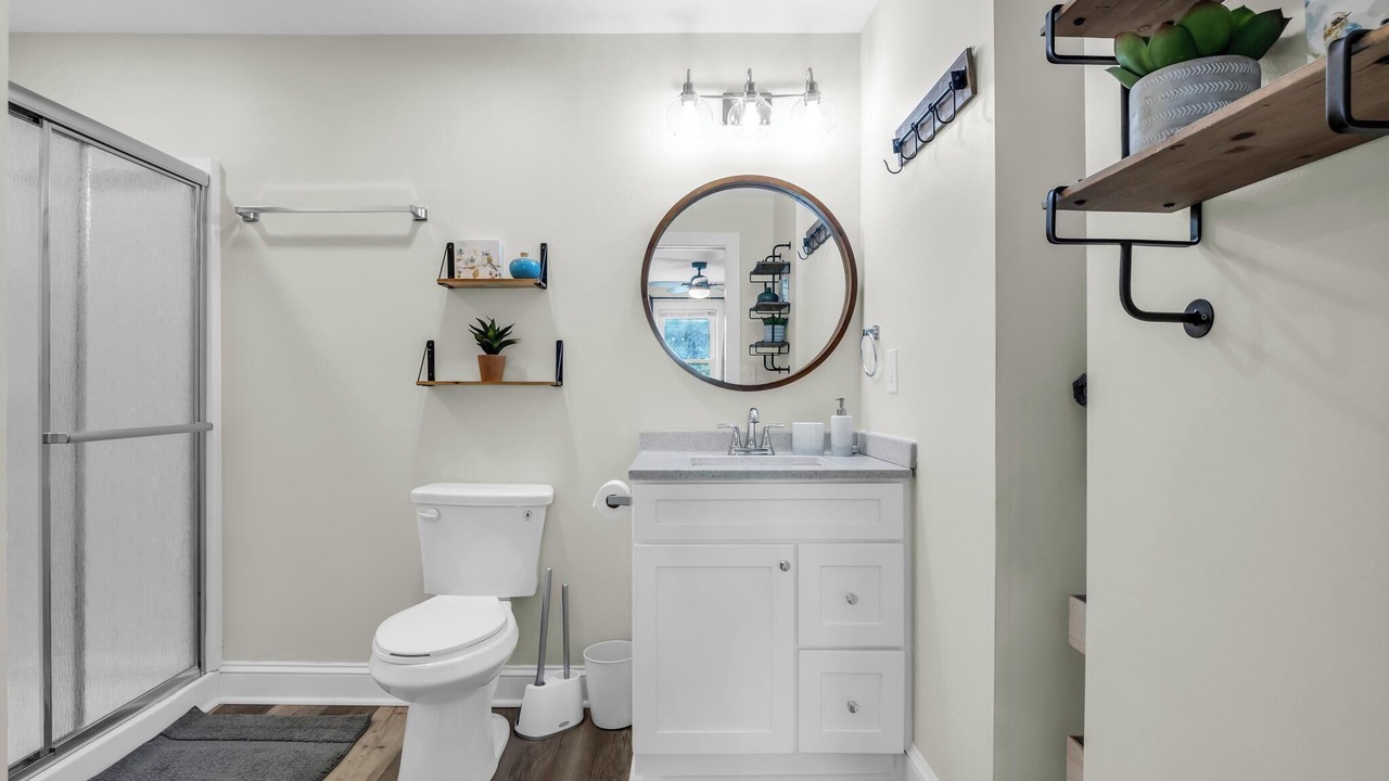 Photo of Bathroom in Hendersonville