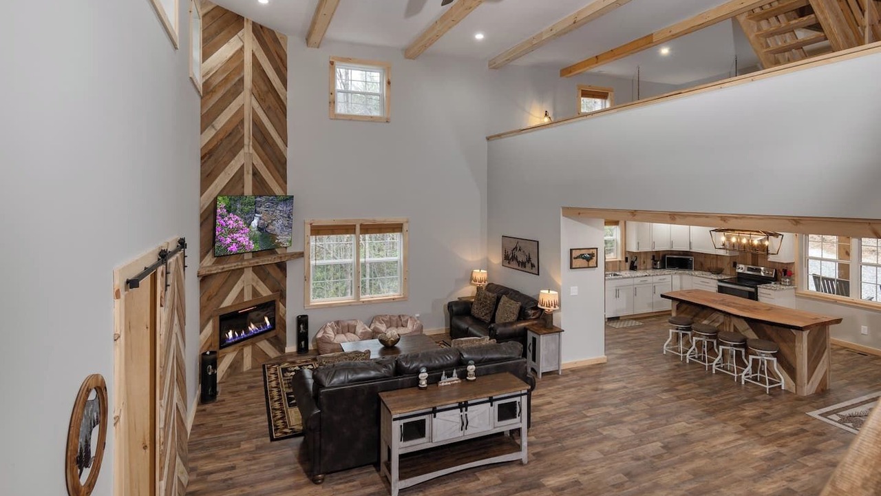 Photo of Livingroom in Deep Gap