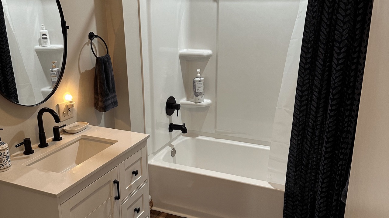 Photo of Bathroom in Clarks Chapel
