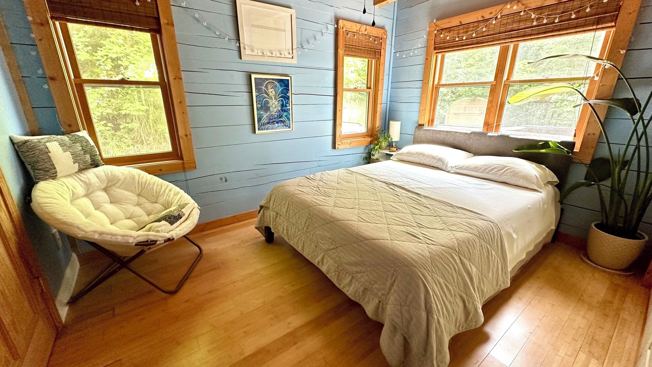 Photo of Bedroom in Old Fort