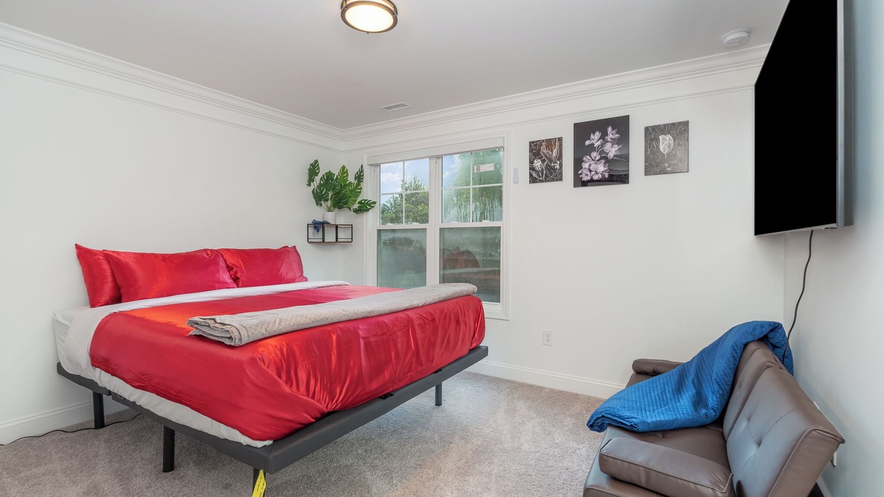 Photo of Bedroom in Hayes