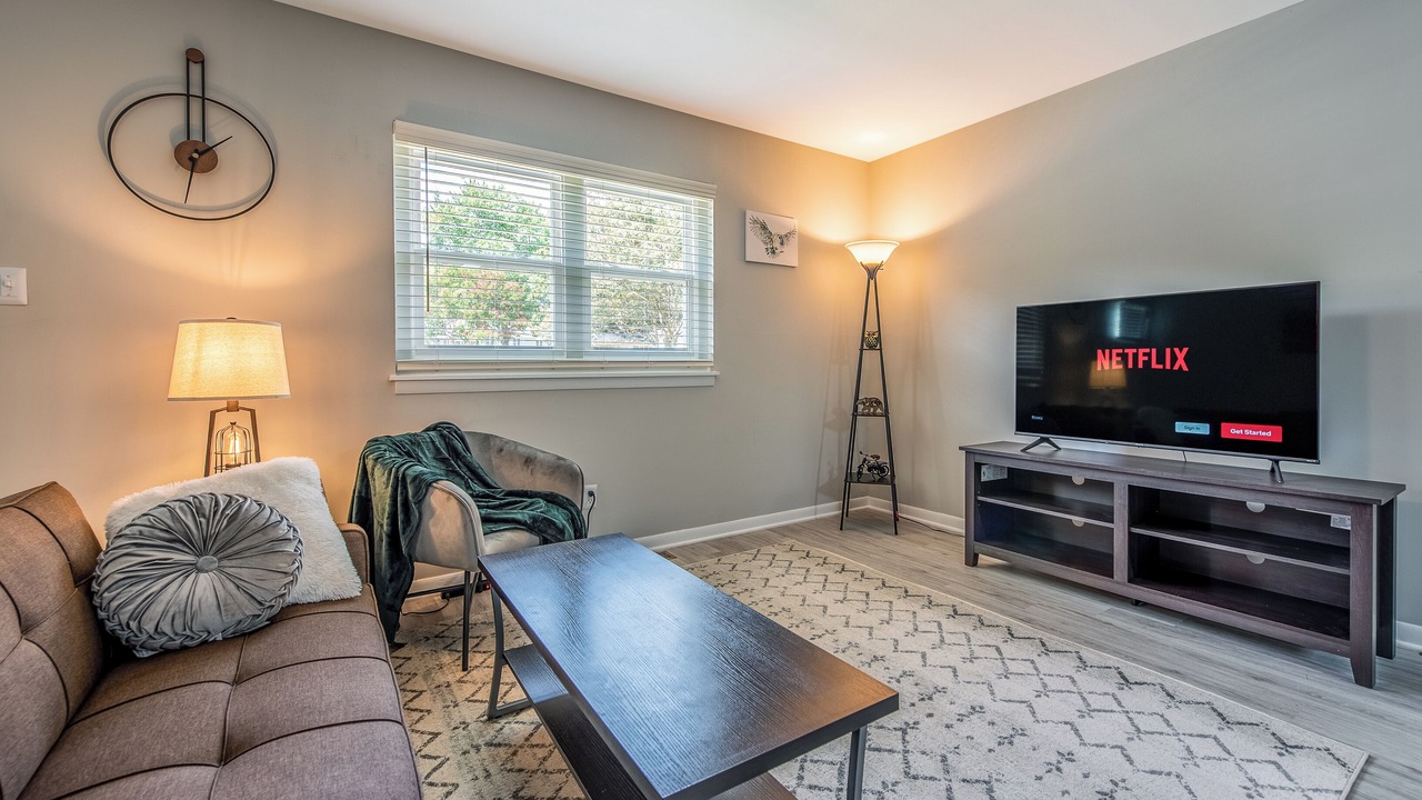 Photo of Livingroom in East Raleigh