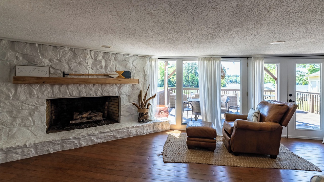Photo of Livingroom in New London