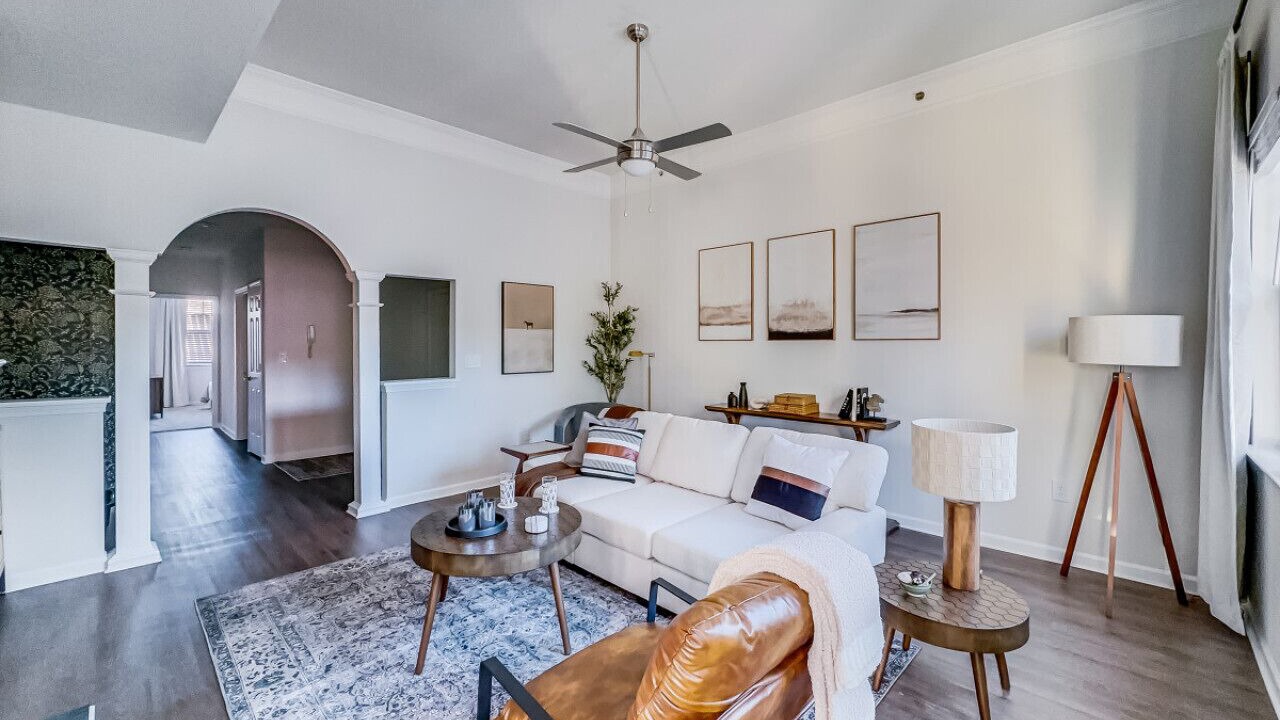 Photo of Livingroom in Huntersville
