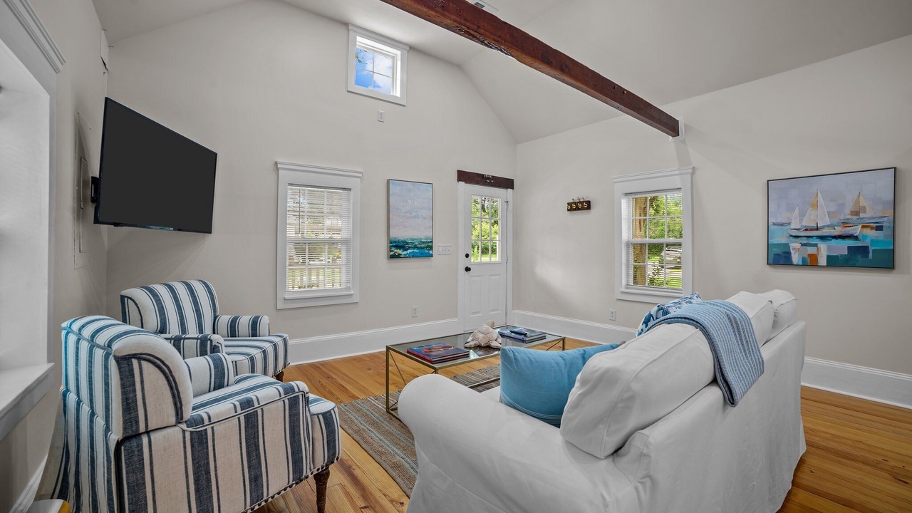 Photo of Livingroom in Washington