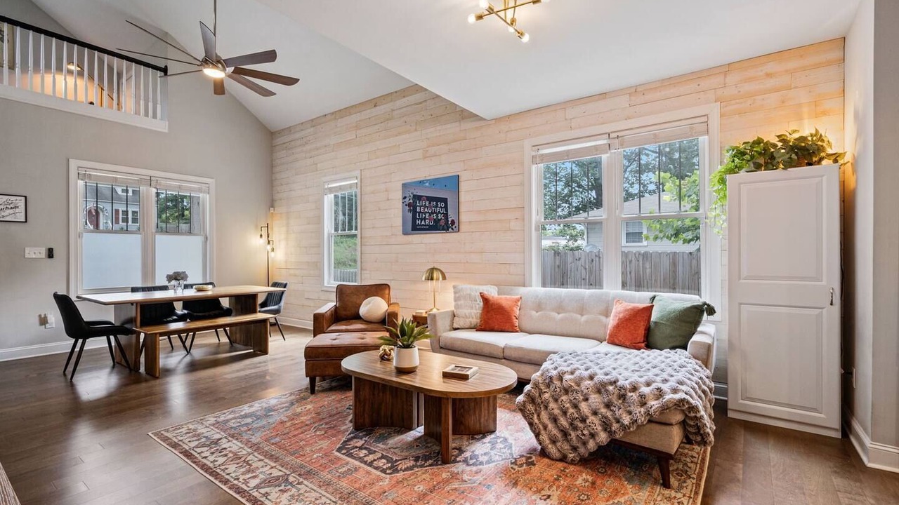 Photo of Livingroom in Durham