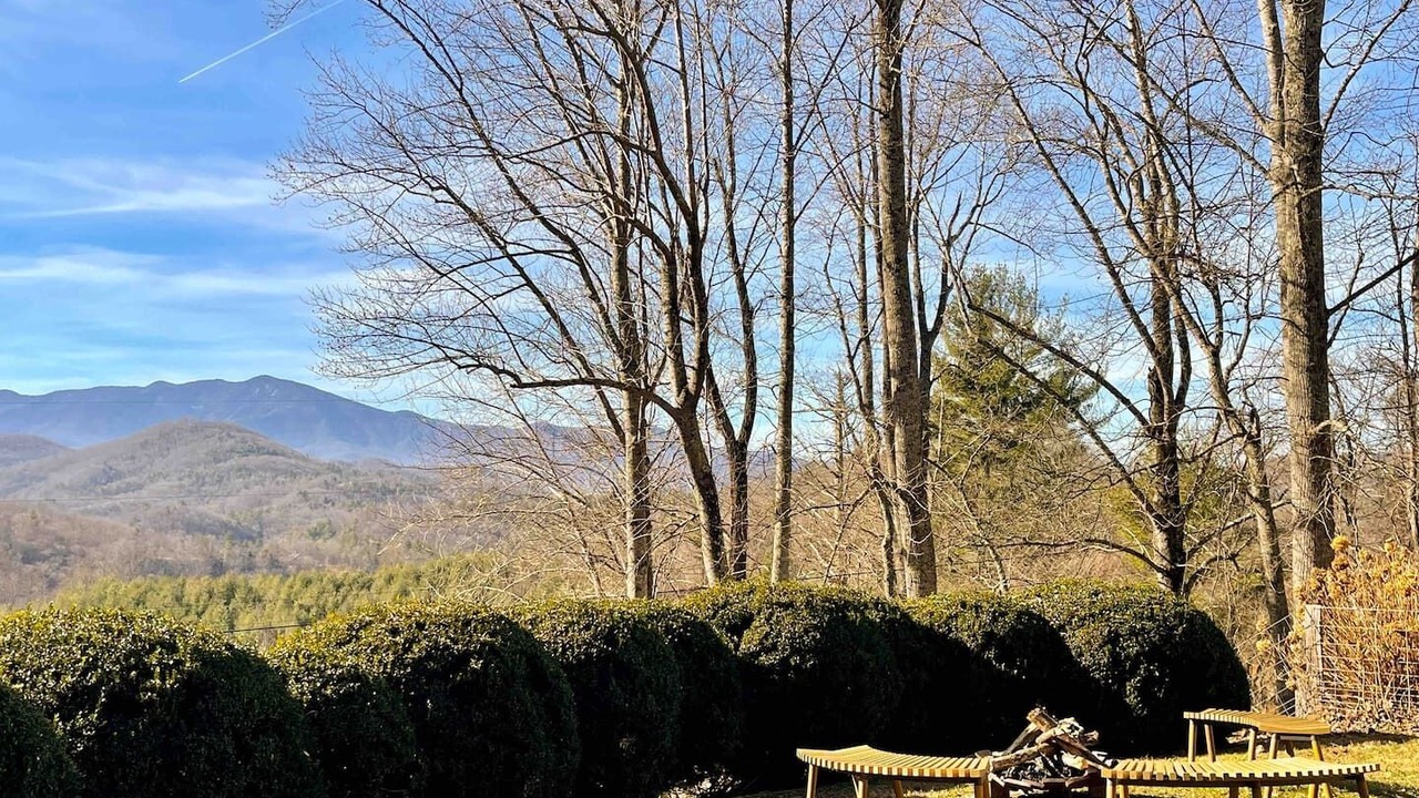 Photo of Others in Bakersville