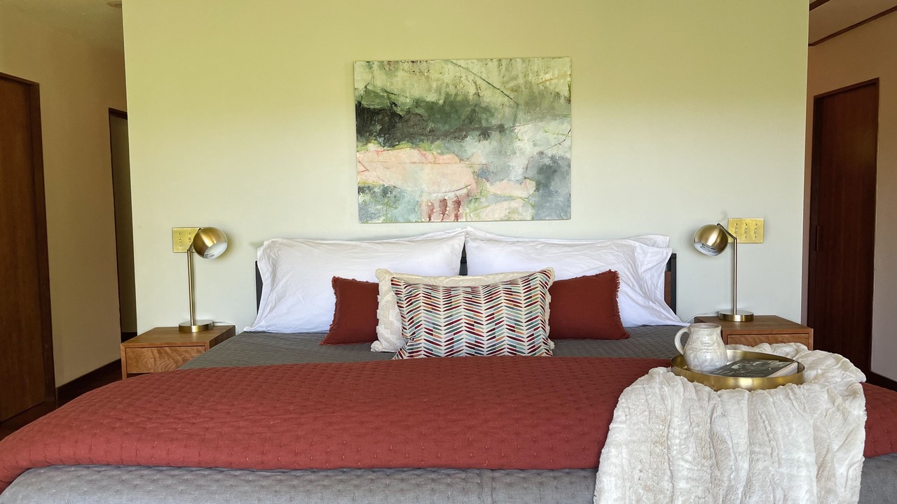 Photo of Bedroom in Bakersville