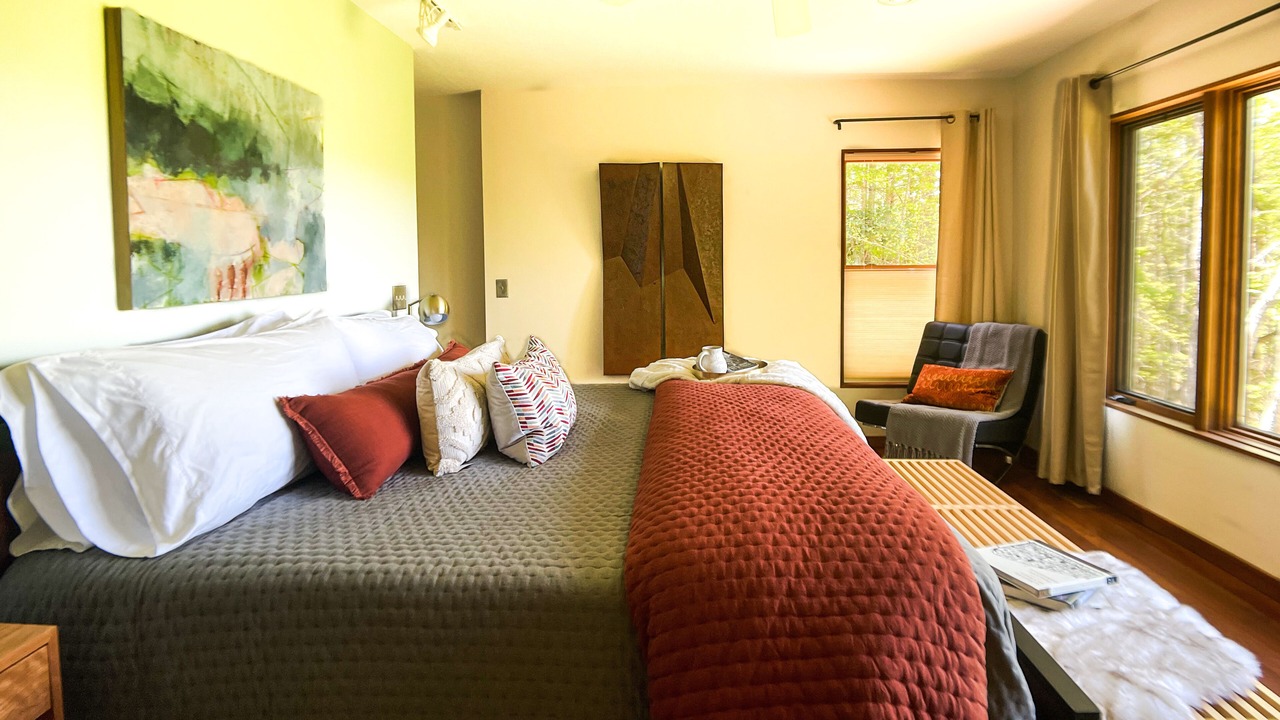 Photo of Bedroom in Bakersville