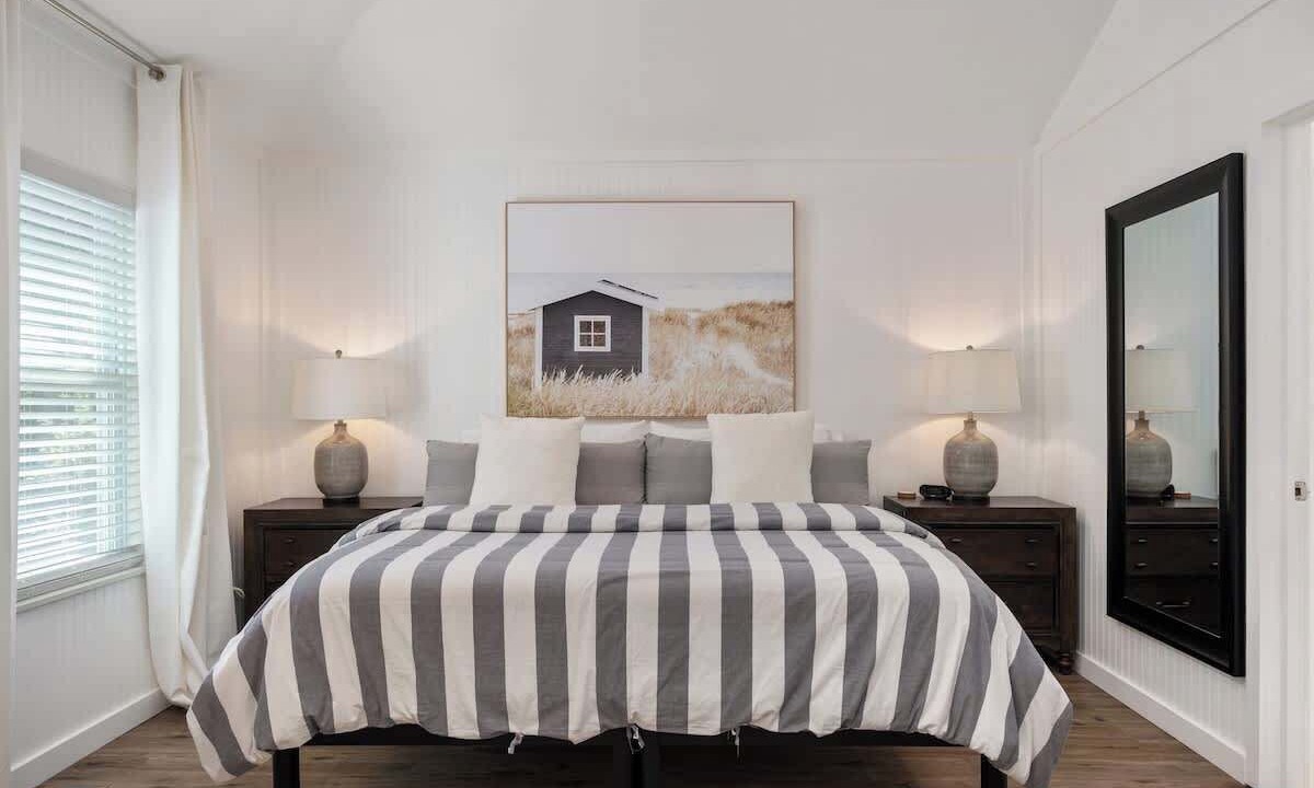 Photo of Bedroom in Southern Shores